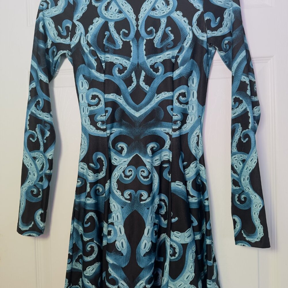 HUG OF CTHULHU LONG SLEEVE EVIL MINI SKATER DRESS - Picture 4 of 6
